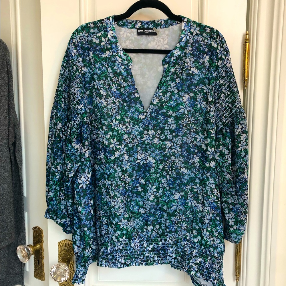 Karl Largerfeld top